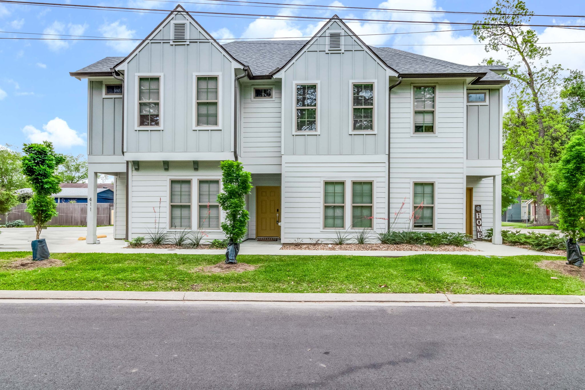 1-web-or-mls-411 Curtis Street- B-1
