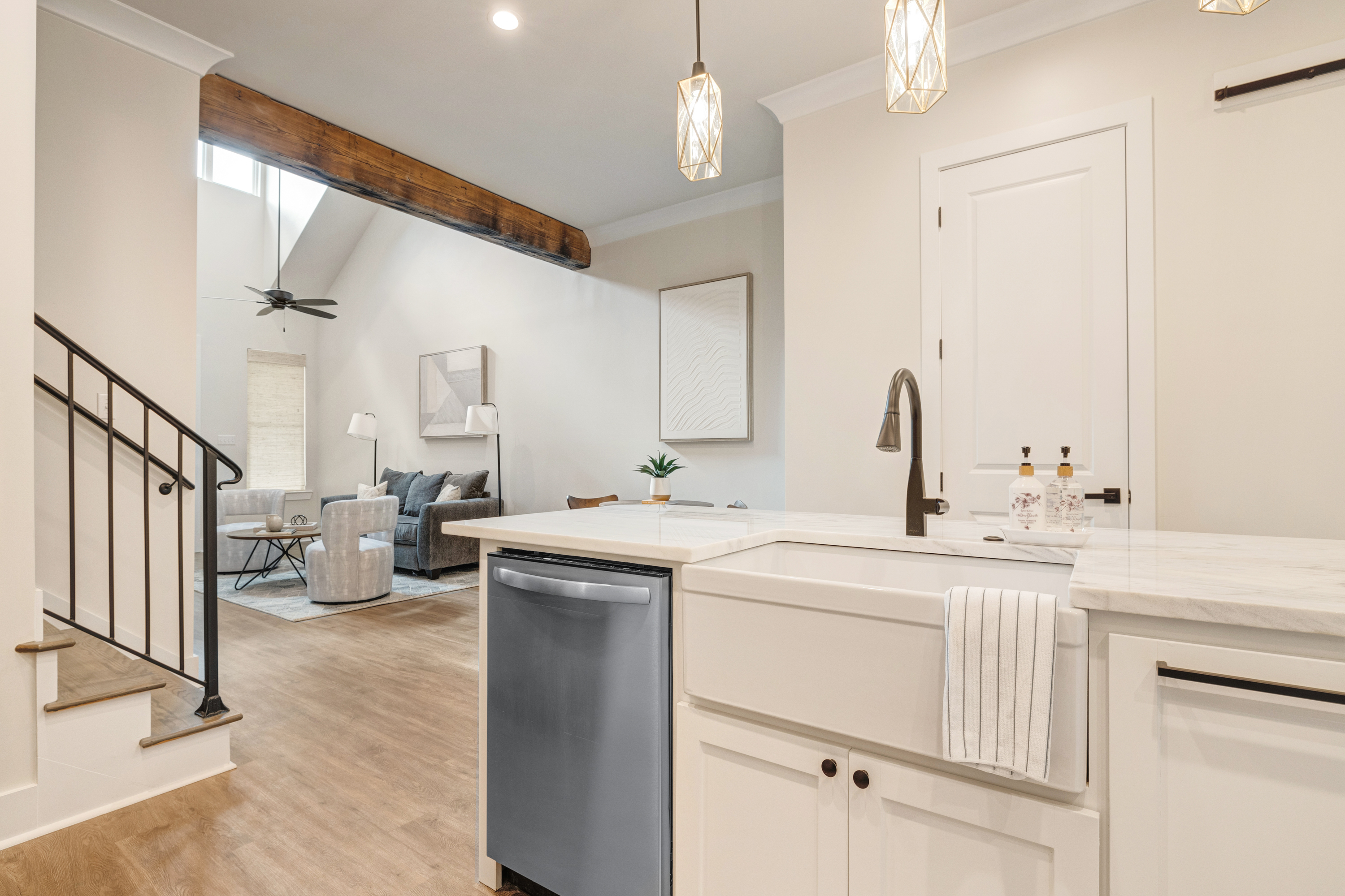 116 Amarelis B Lafayette-12
