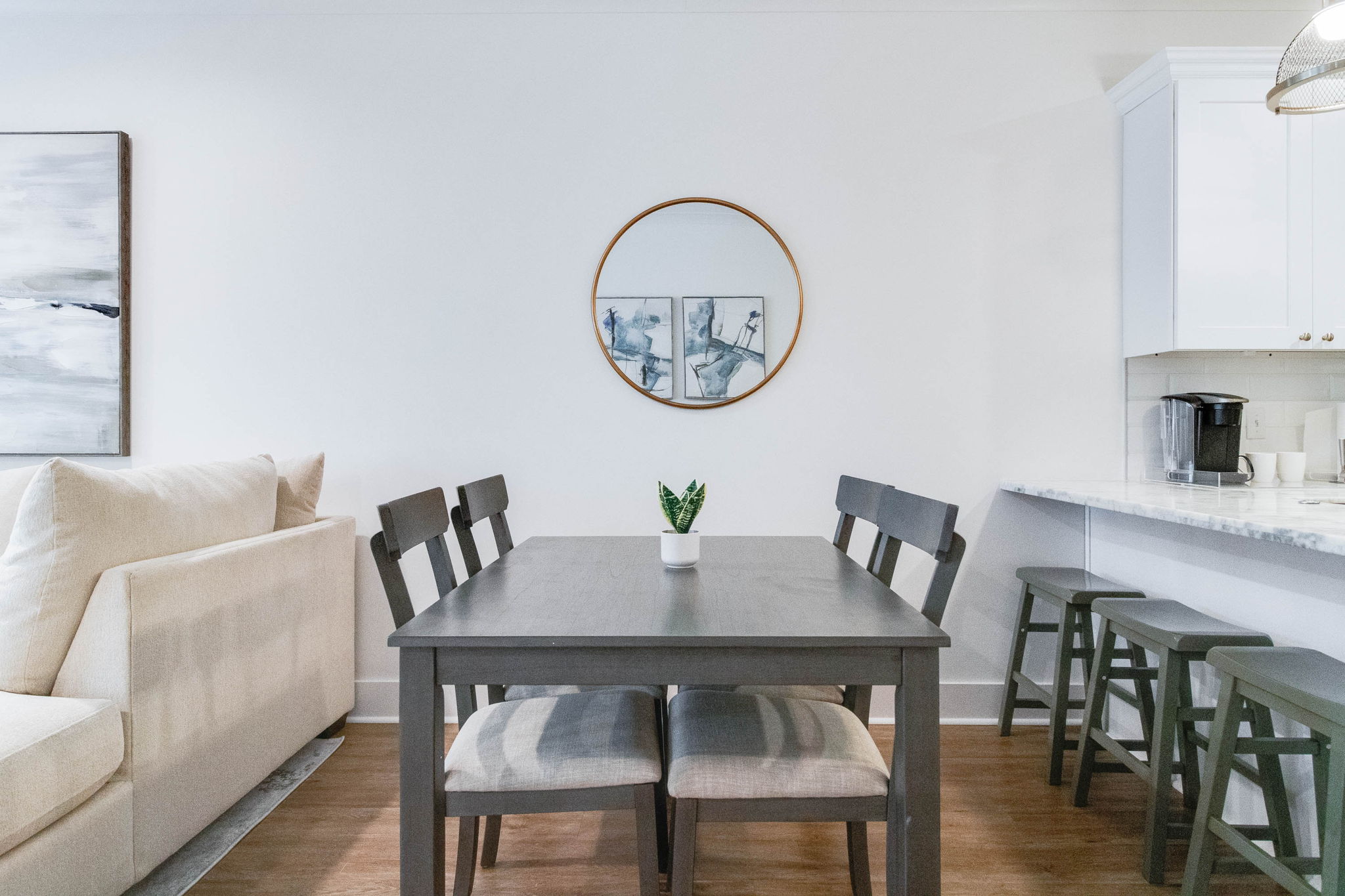 7-web-or-mls-411 Curtis Street- B-6